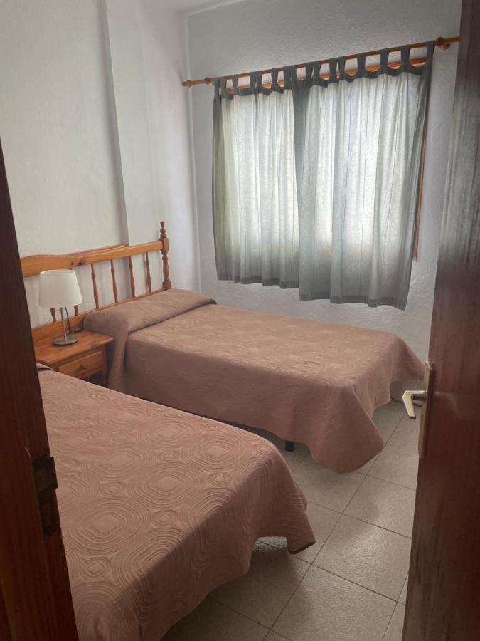 Apartamentos Tanajara La Restinga Luaran gambar